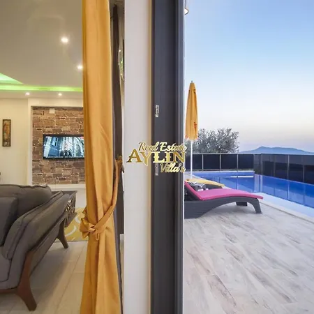Super Luxury Five Star With Private Pool Villa