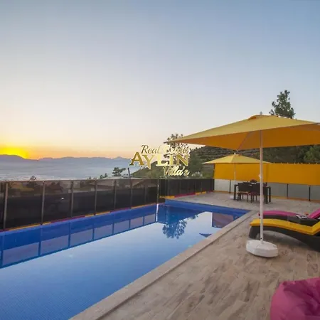 Villa Super Luxury Five Star With Private Pool