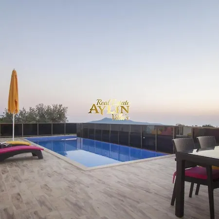Super Luxury Five Star With Private Pool
