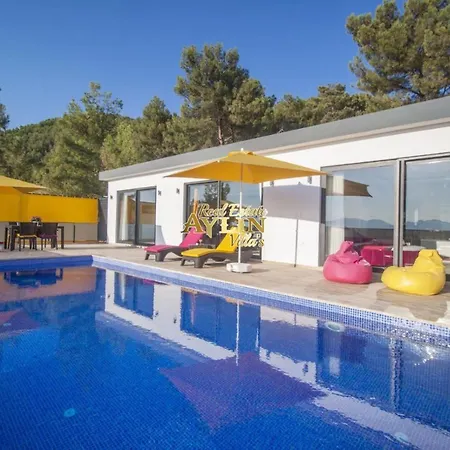 Super Luxury Five Star With Private Pool Villa